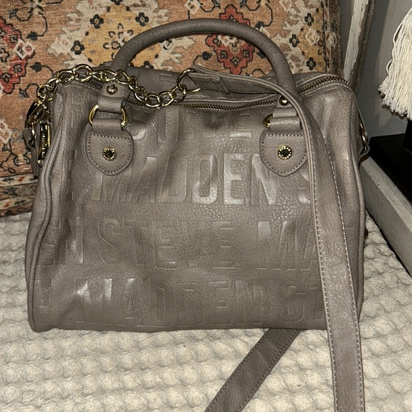 Steve Madden tote - Picture 3 of 10